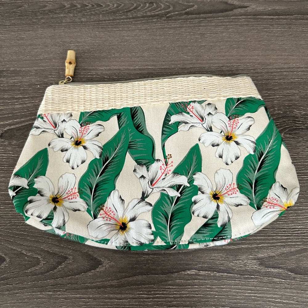 Estée Lauder Tropical Rattan Bamboo Makeup Bag Floral Hibiscus Flower Green